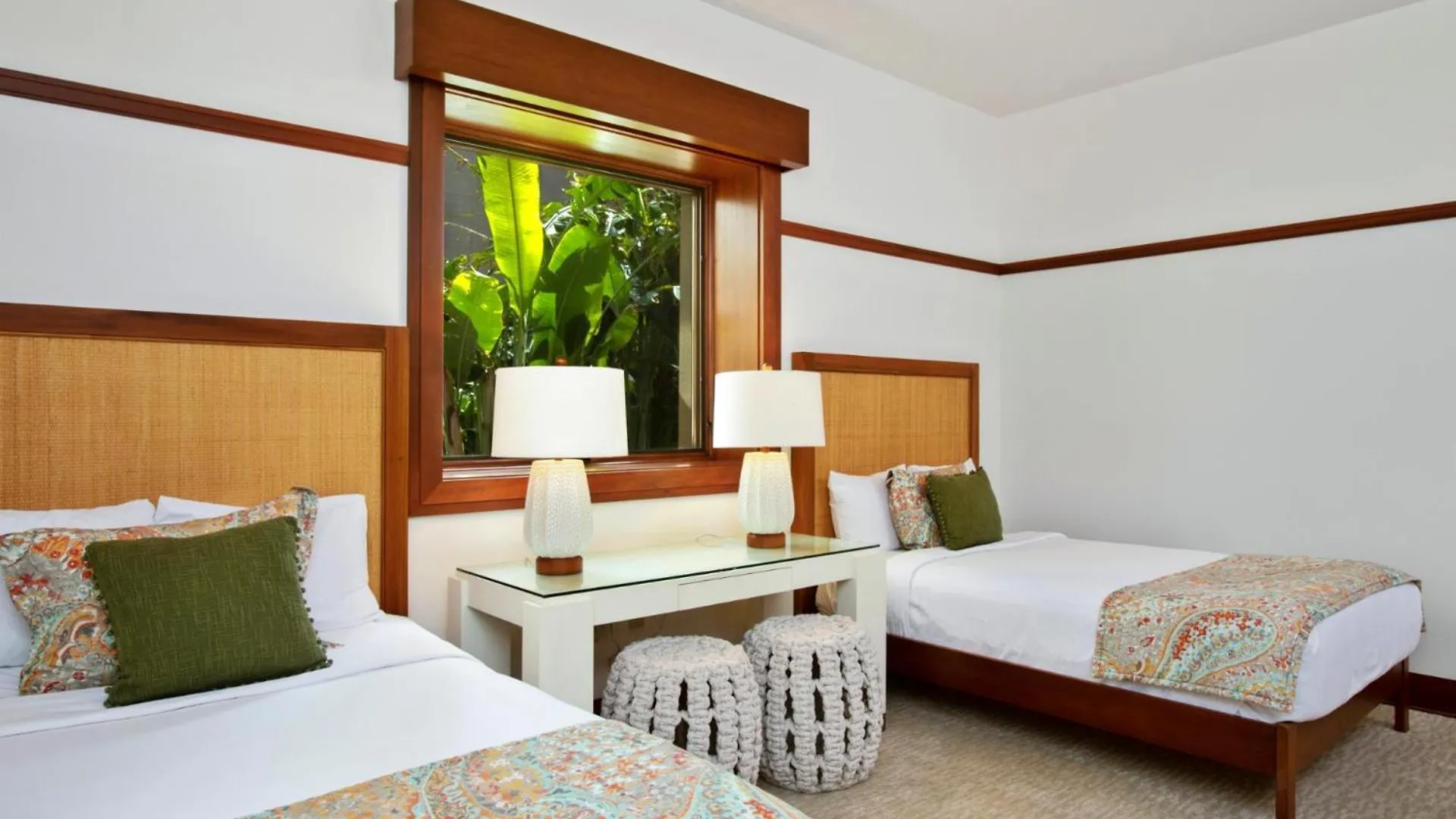 Kbm Resorts Free Car Hale Mala At Montage Kapalua Bay Includes Daily Housekeeping Spa Kahana Apartment